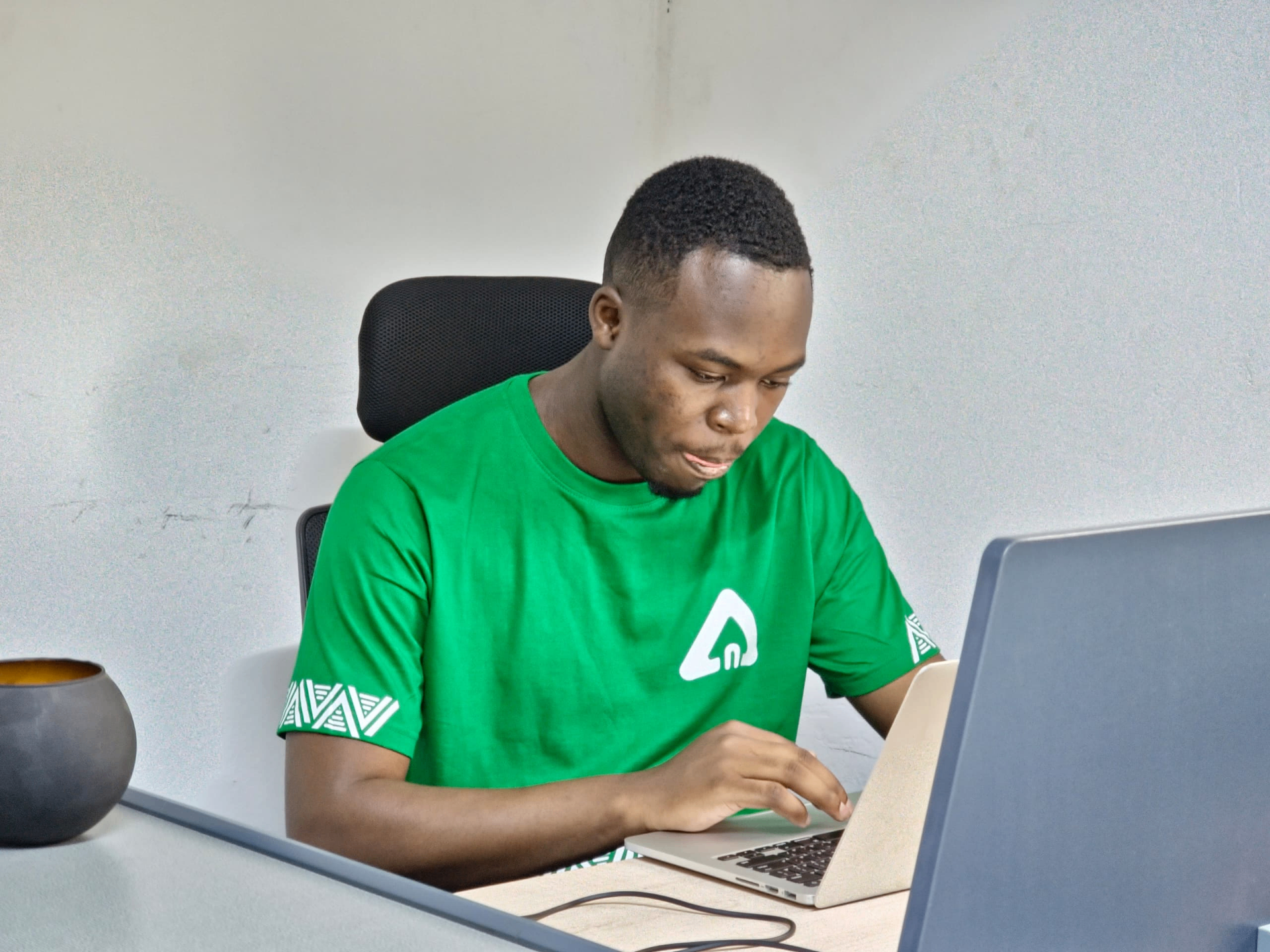 Senior Full Stack Developer chez Notch Pay — 2025